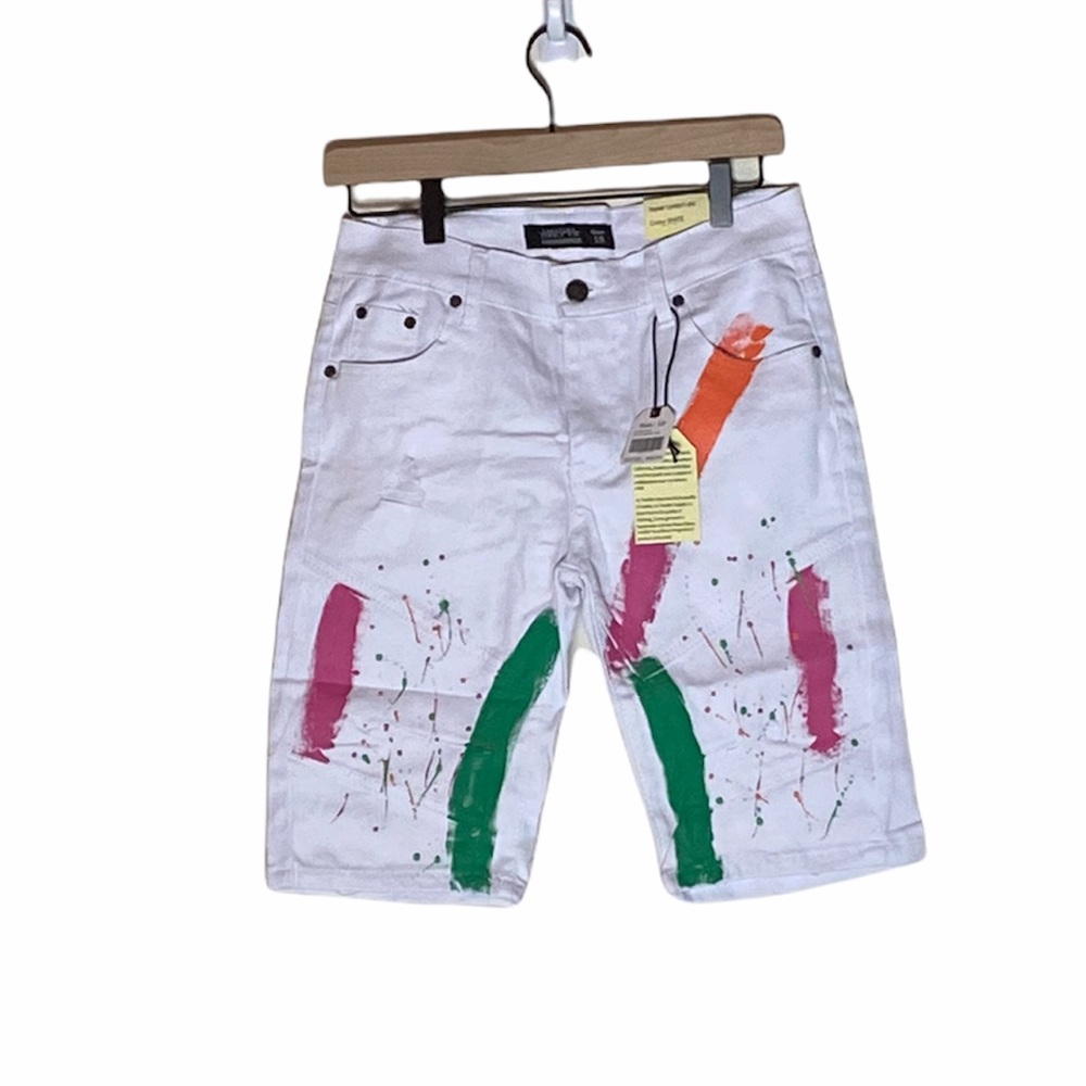 Trestles Boys Paint Splatter White Denim Shorts in Size 18.